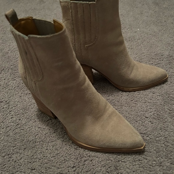 Marc Fisher oshay booties size 6 - Picture 8 of 11